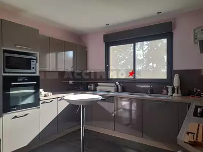 Maison, 93 m²