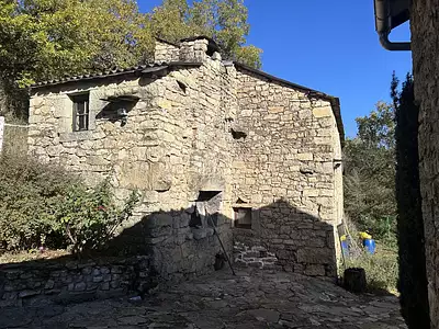 Maison, 780 m²