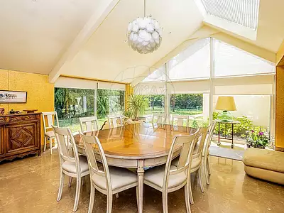 Maison, 400 m²