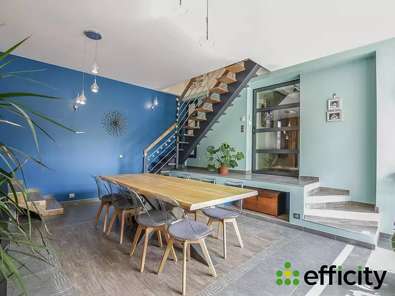 Maison, 185 m²