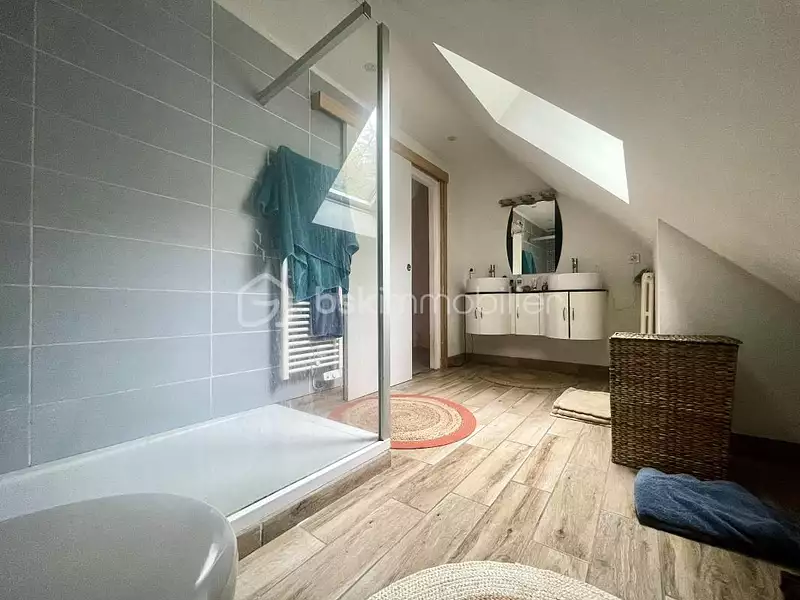 Maison, 104 m²