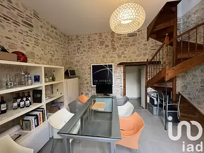 Maison, 713 m²