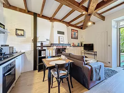 Immeuble, 180 m²