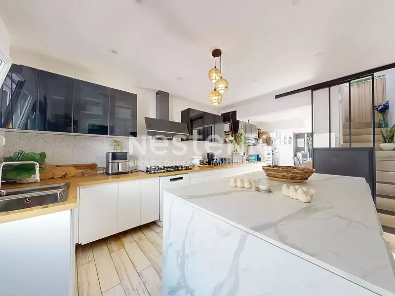 Maison, 115 m²