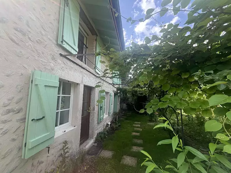Maison, 156 m²