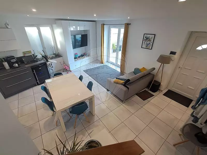 Maison, 75 m²