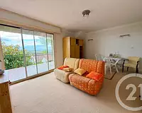 Maison, 215 m²