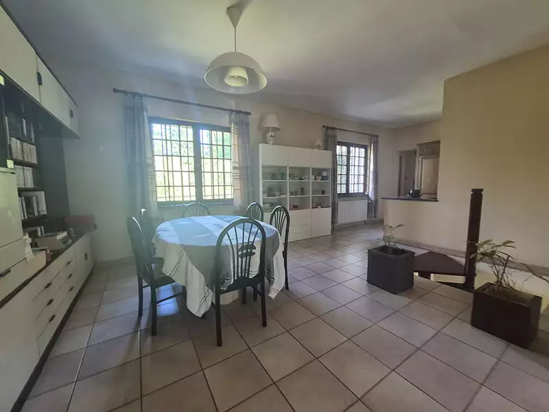 Maison, 205 m²