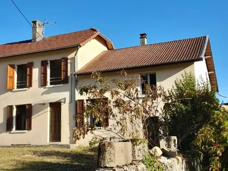 Maison, 196 m²