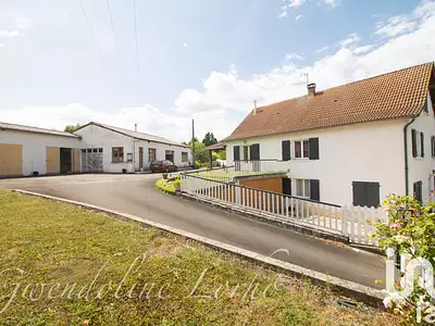 Maison, 225 m²