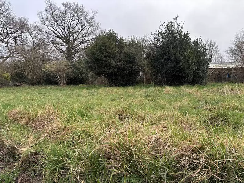 Terrain, 660 m²
