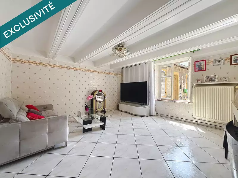 Maison, 250 m²