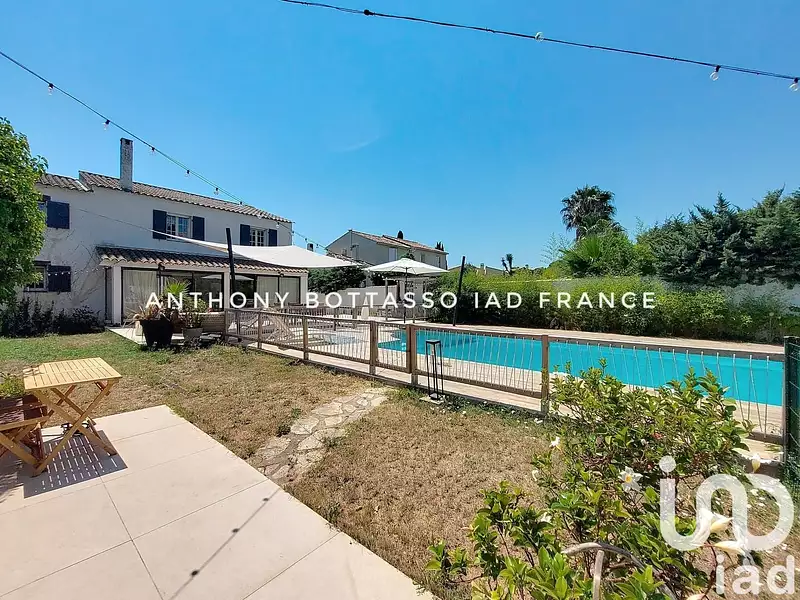 Maison, 171 m²