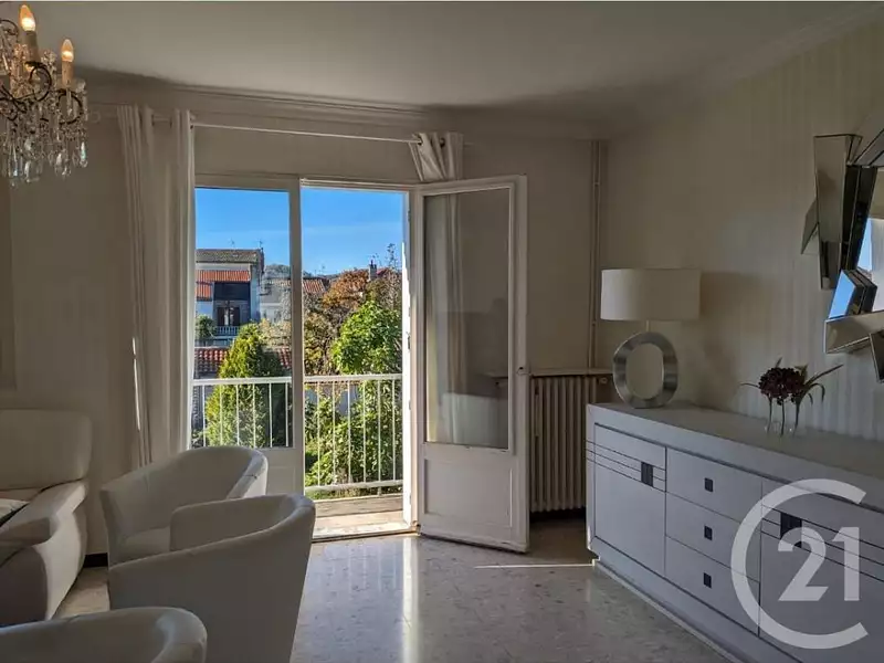 Maison, 187 m²