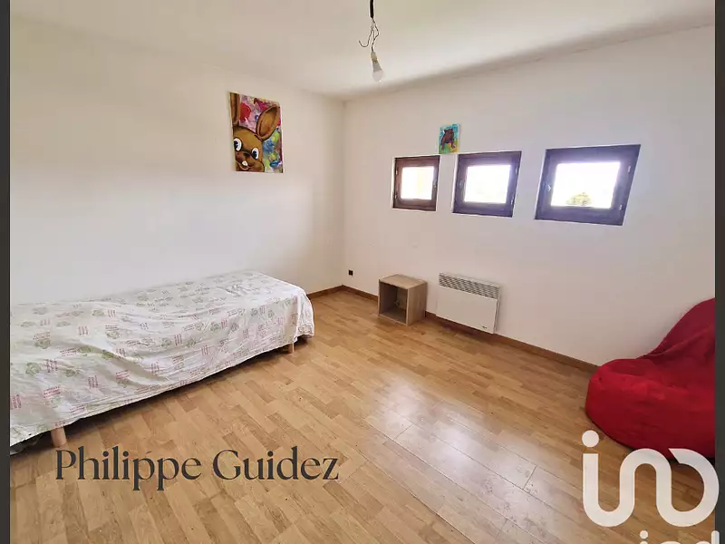 Maison, 141 m²
