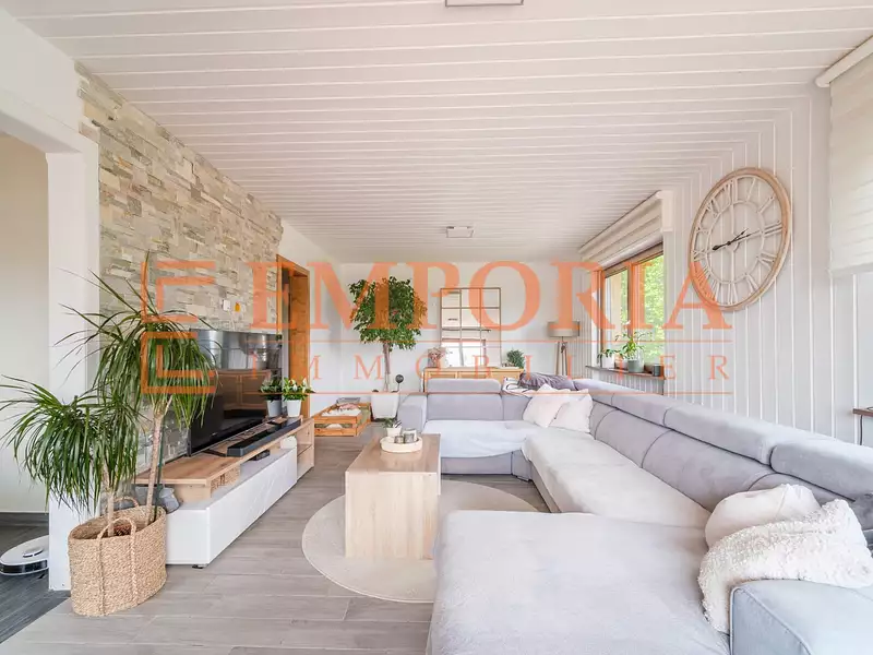 Maison, 156 m²