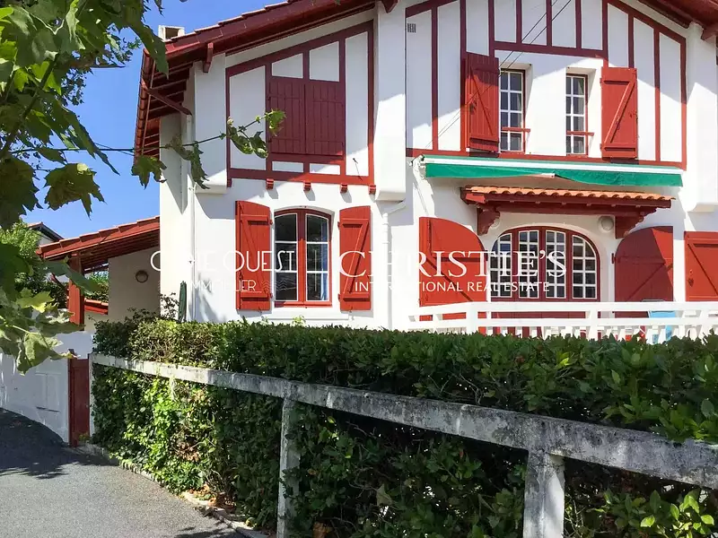 Maison, 168 m²