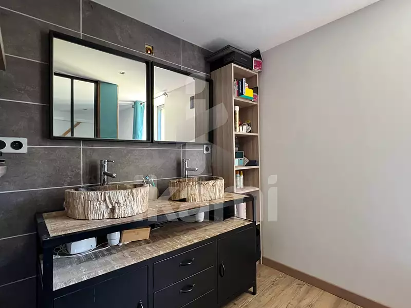 Maison, 190 m²