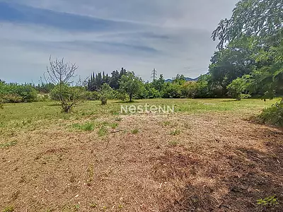 Terrain, 1 869 m²