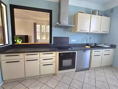 Maison, 200 m²