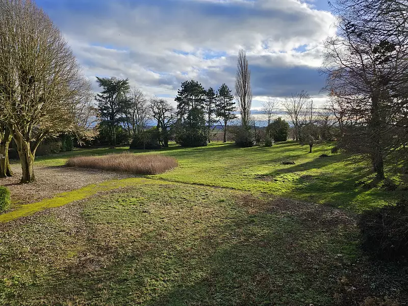 Maison, 784 m²