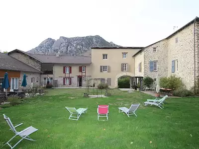 Maison, 700 m²