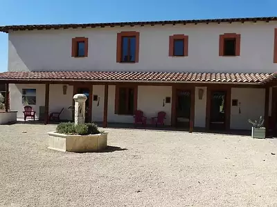 Maison, 825 m²