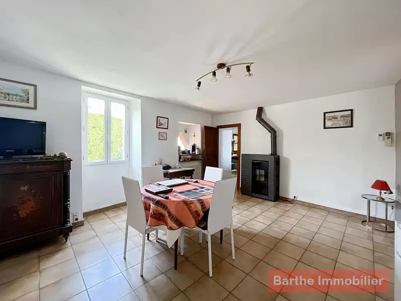 Maison, 165 m²