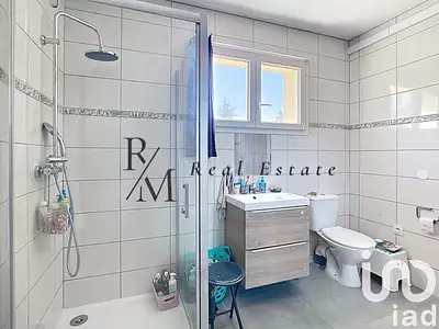 Maison, 330 m²