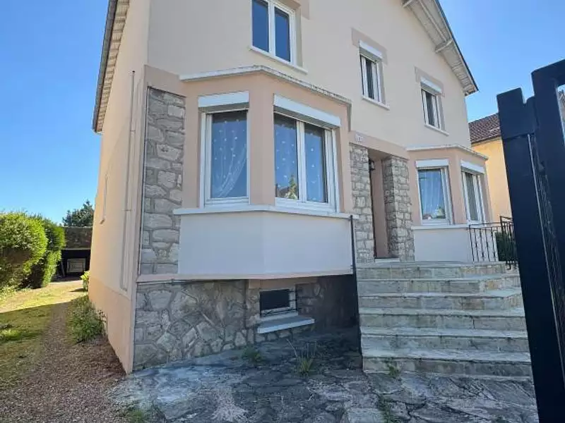 Maison, 180 m²