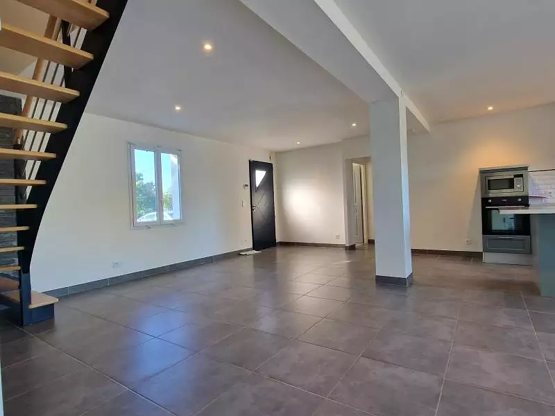 Maison, 140 m²