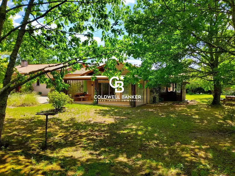 Maison, 220 m²