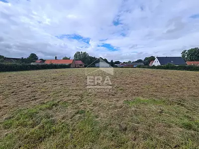 Terrain, 2 228 m²