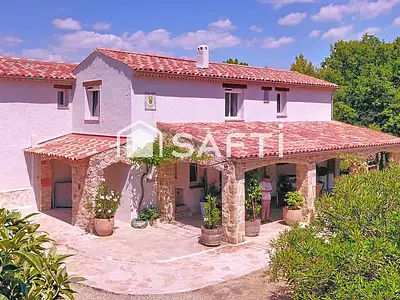 Maison, 190 m²