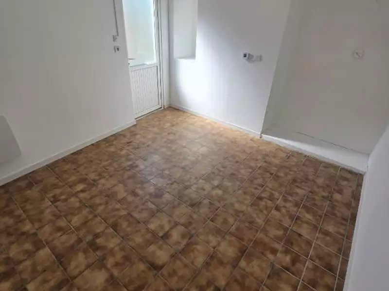 Immeuble, 170 m²