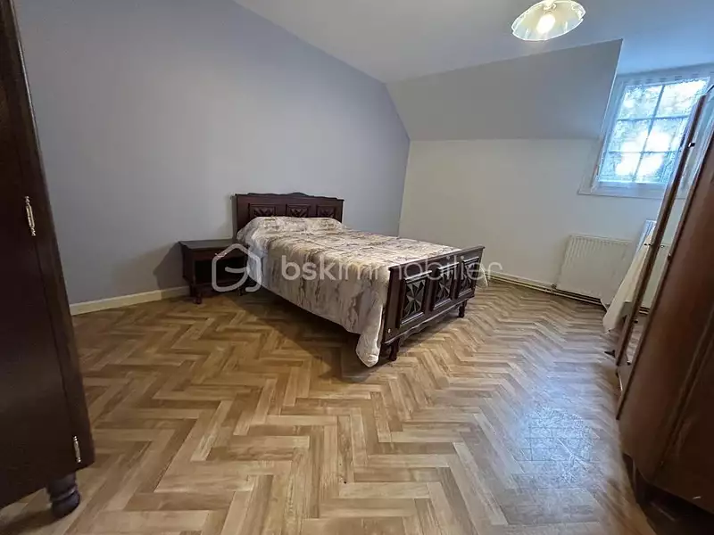 Maison, 166 m²