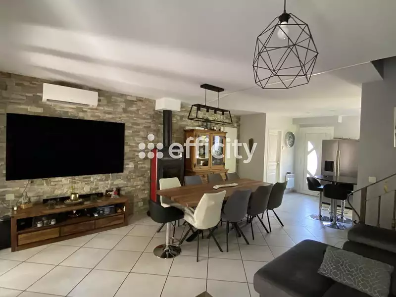 Maison, 80 m²