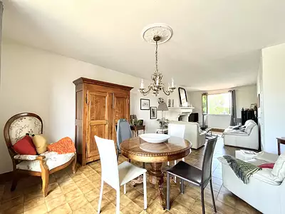 Maison, 167 m²