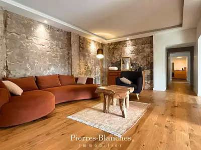 Maison, 285 m²