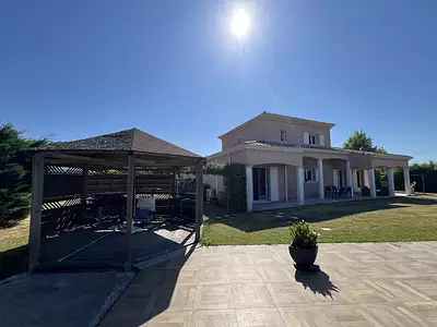 Maison, 160 m²