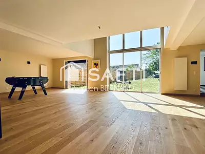 Maison, 198 m²