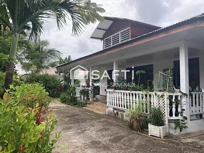 Maison, 220 m²