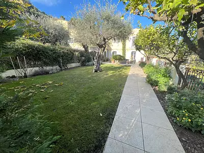 Appartement, 243 m²