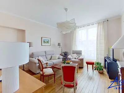 Immeuble, 698 m²