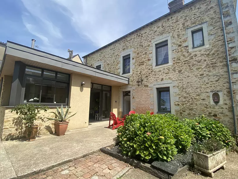Maison, 245 m²