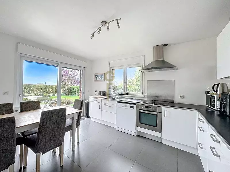 Maison, 158 m²