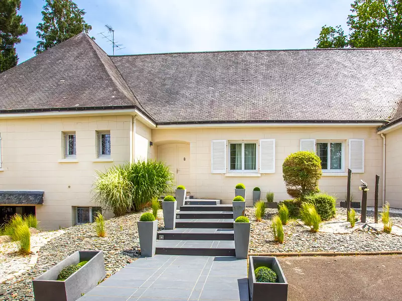 Maison, 390 m²