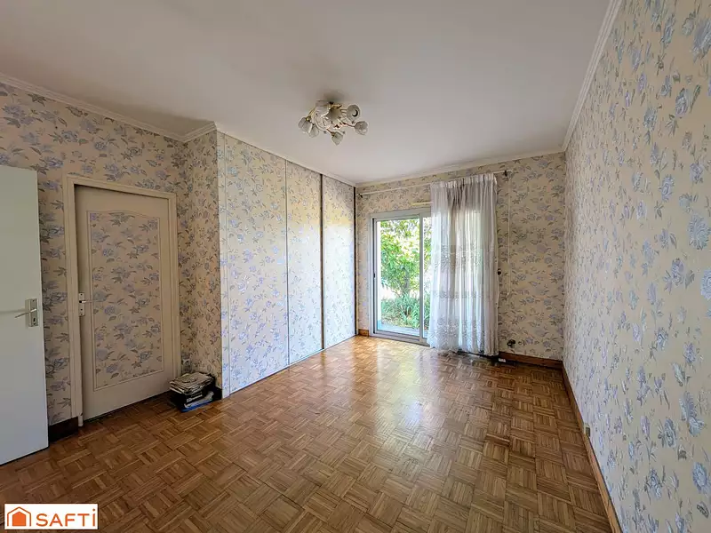 Maison, 181 m²