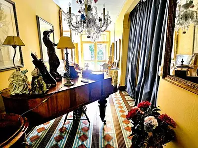 Maison, 240 m²