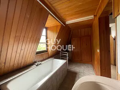 Maison, 136 m²